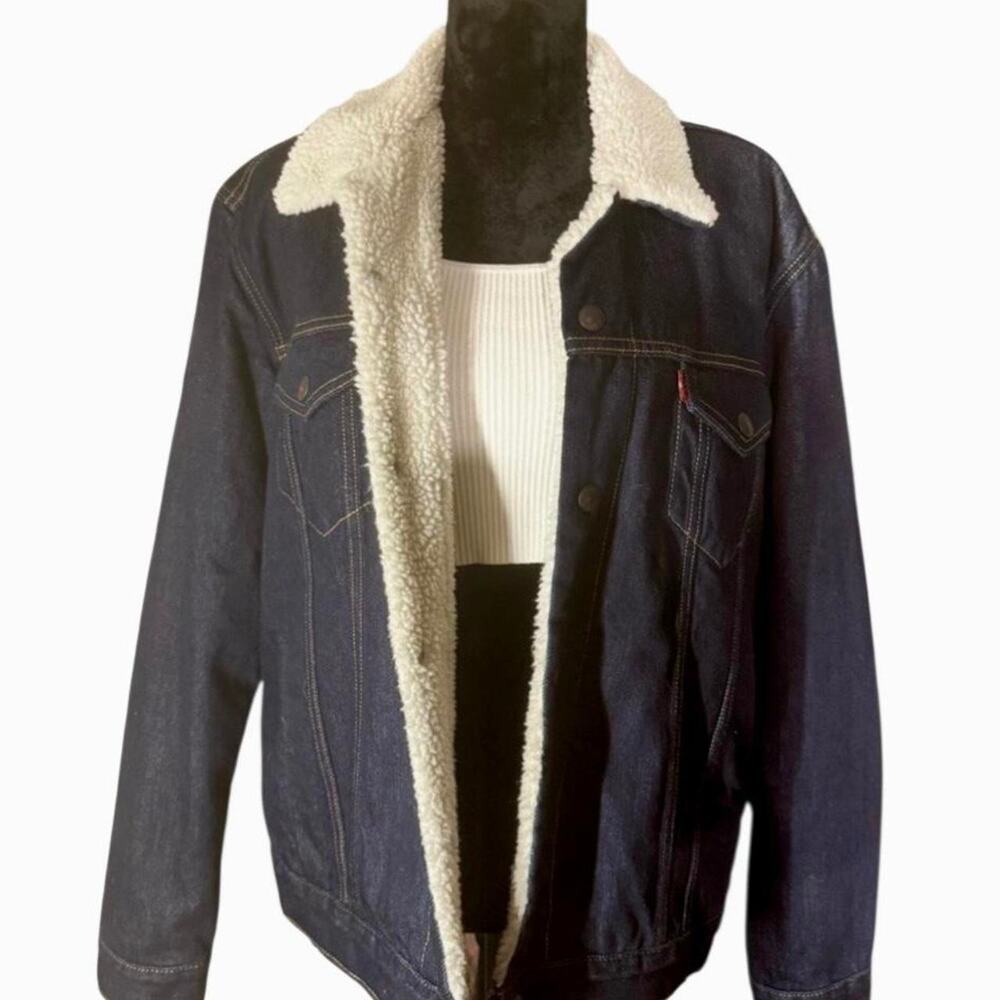 Levis Sherpa Lined Trucker Jacket NWOT